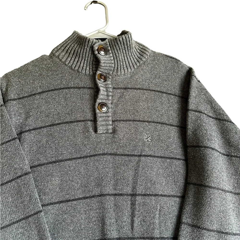 Izod Men's Charcoal Striped Sweater Preppy, Cozy, Button Collard SZ L